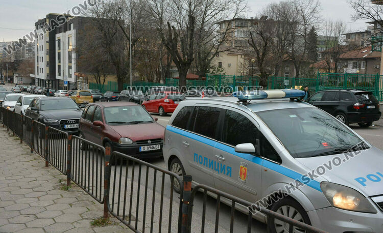 Около 500 деца се явиха на Коледно математическо състезание в Хасково