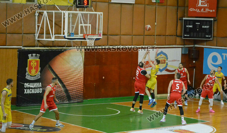 “Хасково” победи “Ямбол”