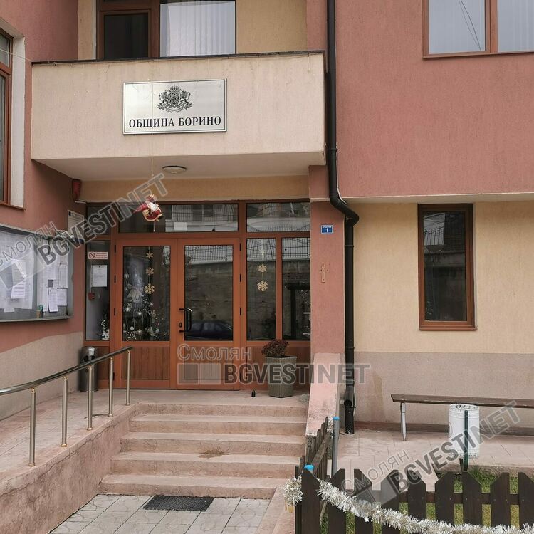 Новогодишен благотворителен базар в подкрепа на децата организират в Борино