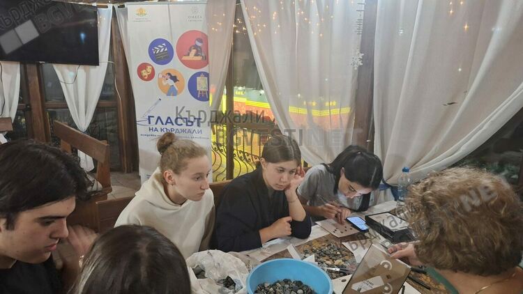 Сдружение Омега провежда младежко обучение в Златоград На фокус права, дискриминация и местно самоуправление