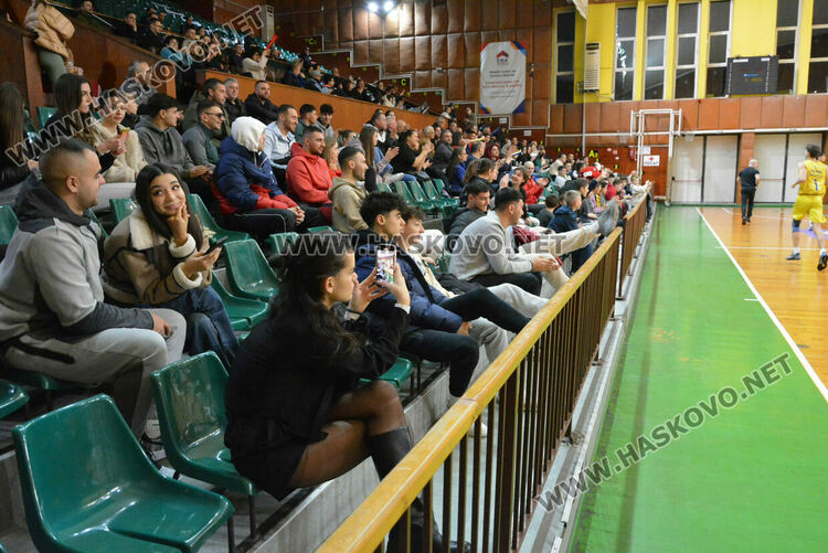 “Хасково” победи “Ямбол”