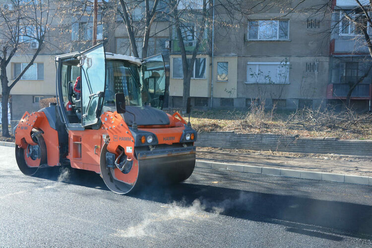 Ремонтират улиците „Одрин“ и „Булаир“ в Хасково