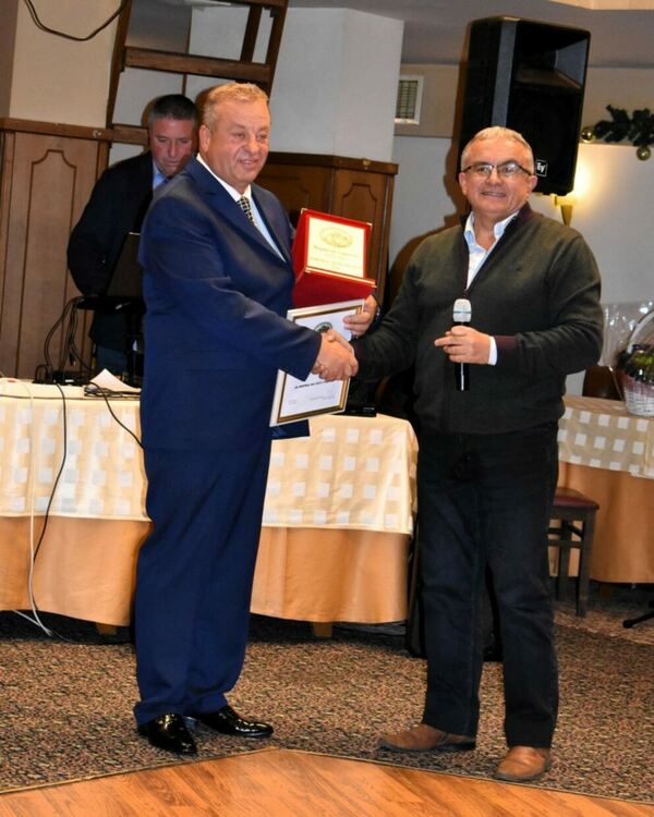 Връчиха наградите "Предприемач на годината" в Асеновград 