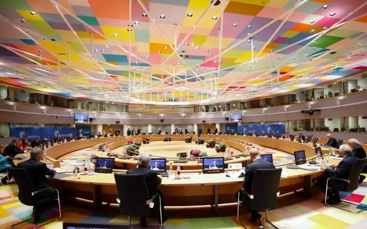 Съветът реши да забрани признаването или изпълнението в ЕС на решения, издадени от руски съдилища.