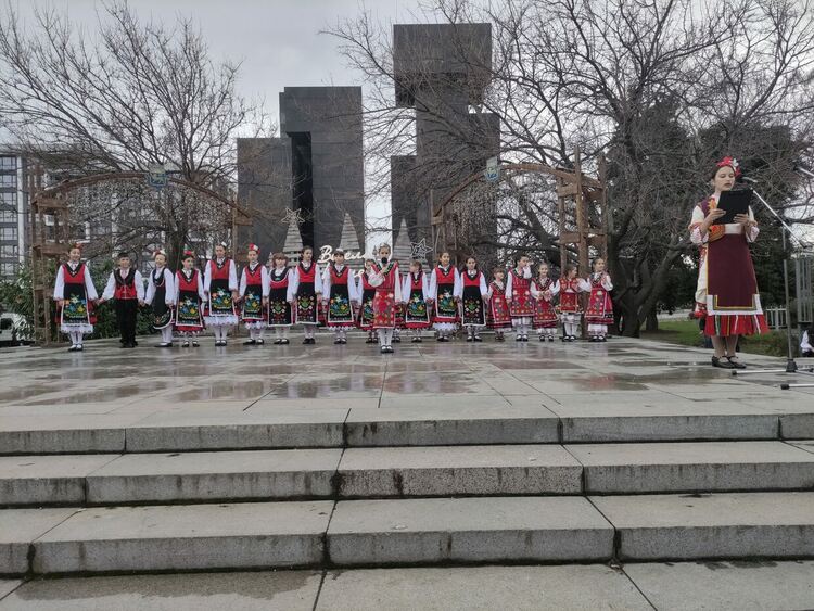 Тракийци честват видни войводи, зарадваха кърджалийци с голям коледен концерт