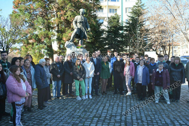 Хасково почете 180-годишнината от рождението на Капитан Петко войвода