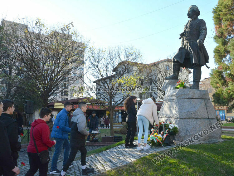 Хасково почете 180-годишнината от рождението на Капитан Петко войвода