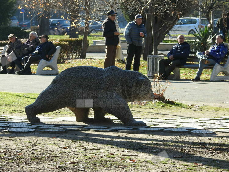 Слънчево и топло ще бъде днес в Кърджали