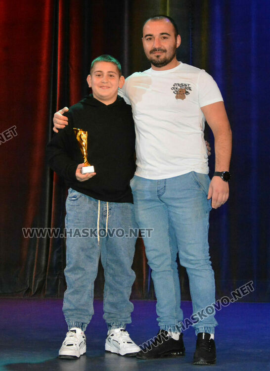 Владимир Тодоров е спортист № 1 на спортното училище в Хасково