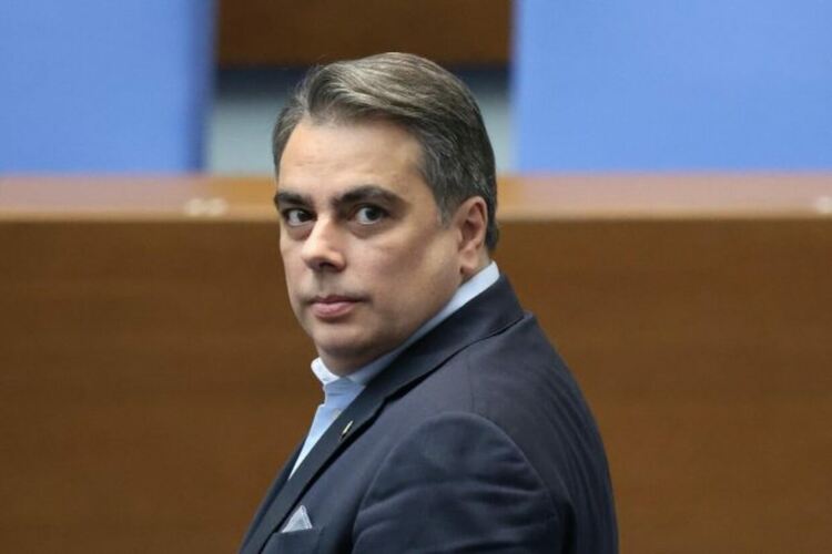 Държавата е в риск от бюджетен колапс след 1 януари