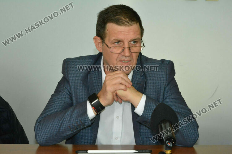 Станислав Дечев: 5 нови санирани блока, 6 електробуса и 20 км водопроводи в Хасково през 2025