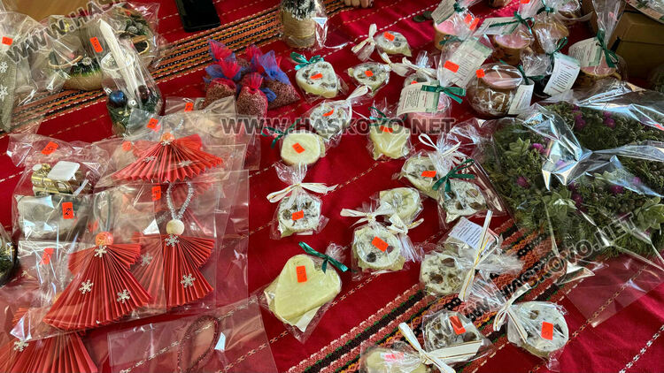 6500 лева бяха събрани от благотворителния базар в училище „Св. Паисий Хилендарски“