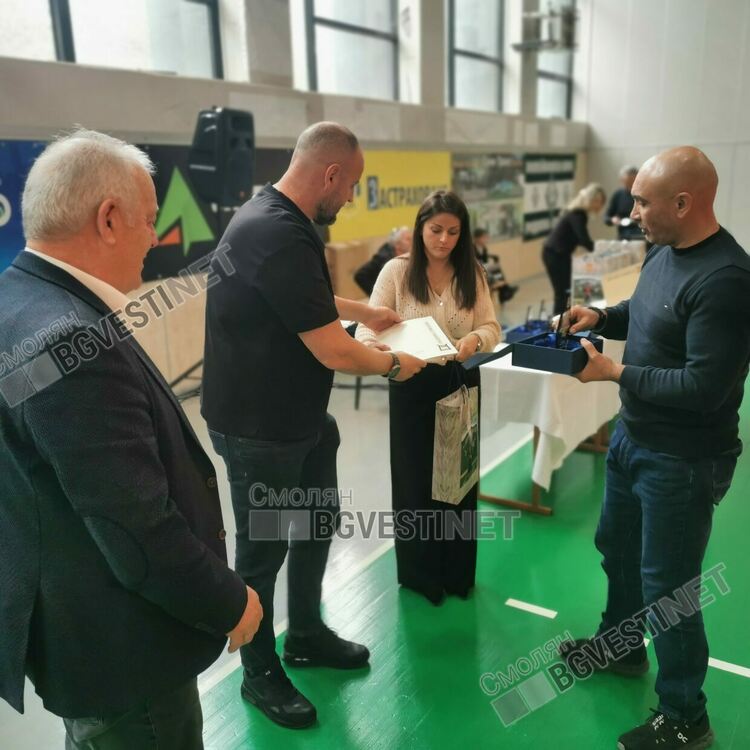 Плувкиня е спортист на годината в Смолян (Галерия) 