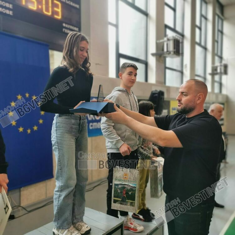 Плувкиня е спортист на годината в Смолян (Галерия) 