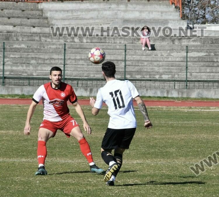 Митко Плахов напусна „Саяна Хасково“