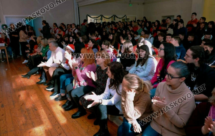 Гимназията по туризъм с благотворителна акция в подкрепа на Йоана