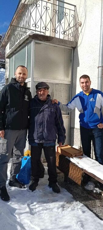 Синя Коледа в Родопите: 110 семейства с повод за усмивки