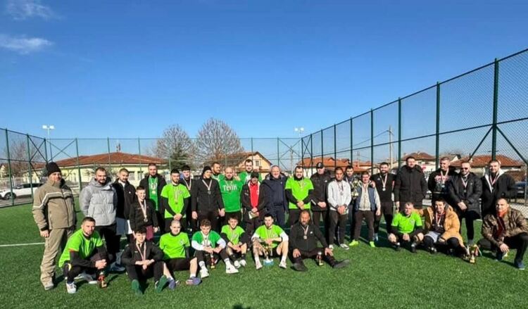  ,,Свежо отборче” грабна победата в Коледния турнир по футбол