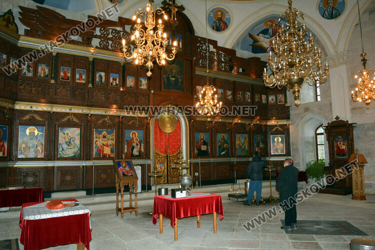 Коледари от Узунджово наричаха за здраве 