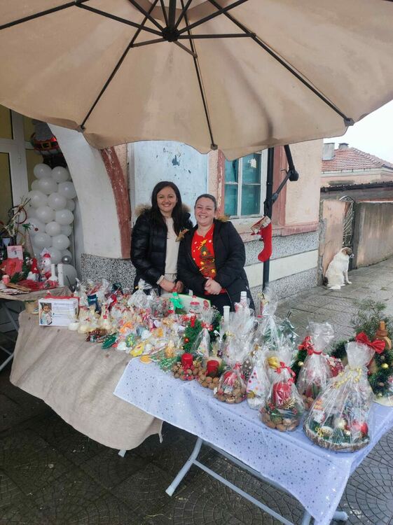 В Малево организираха благотворителен базар в помощ на Йоана