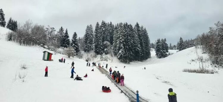 В Чепеларе  снежен парк „Дьортевото“  работи безплатно за малчуганите