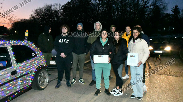 Десетки автомобили се включиха в благотворителното шествие в помощ на Станимир