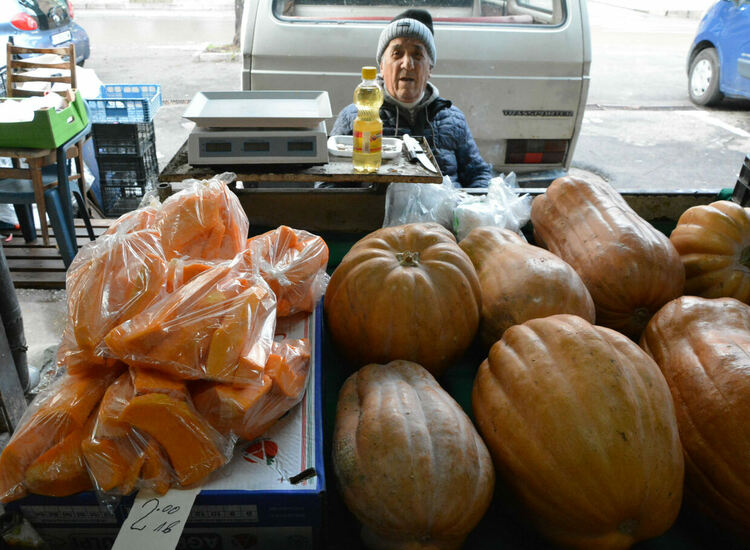 Хасковлии масово тръгнаха на пазар