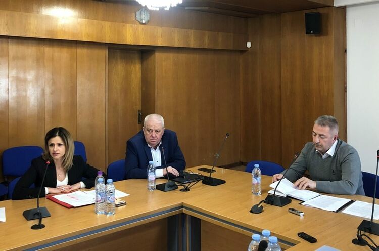 Засилени мерки срещу чума и шарка по животните в Смолян: Резултати от заседанието на епизоотичната комисия