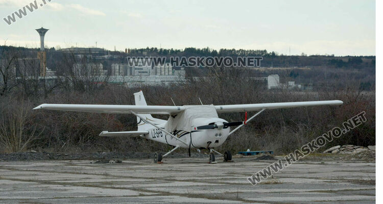 Ваксинират лисиците срещу бяс. Самолетите излизат от летище „Узунджово“