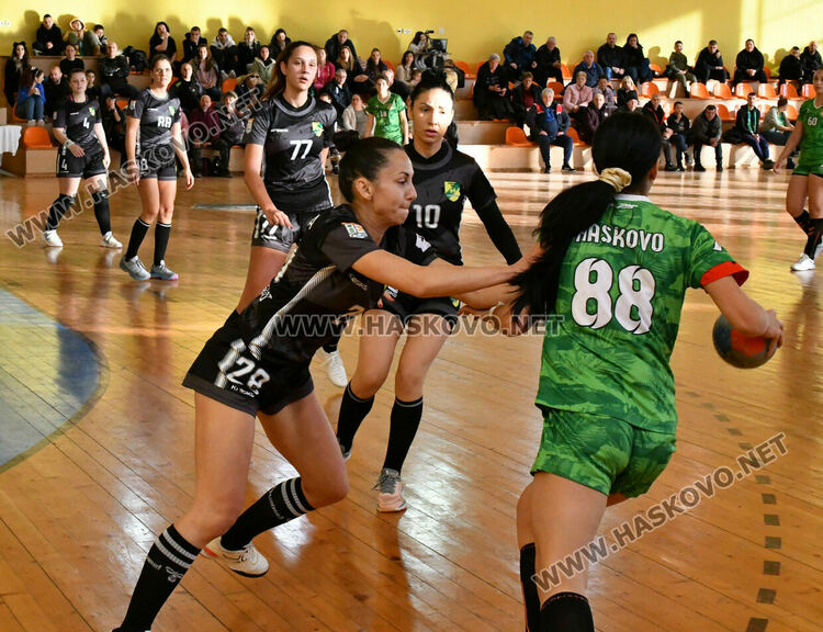 „Свиленград“ затвърди лидерската си позиция след успех над „Хасково“