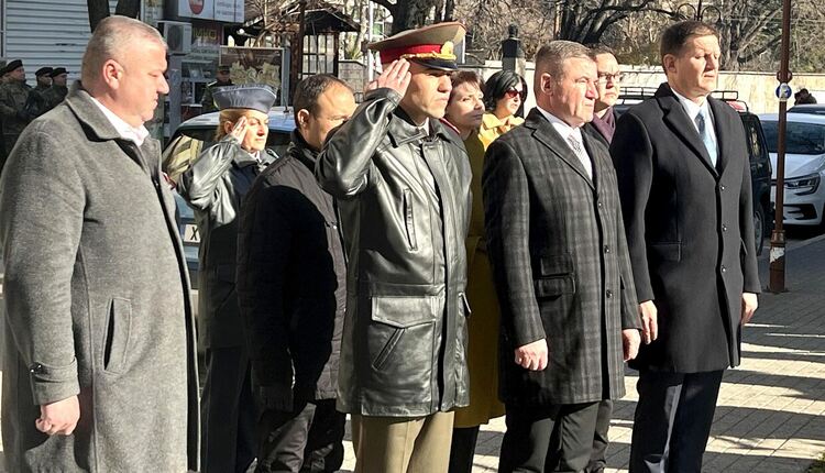 Хасково се преклони пред подвига на Христо Ботев и отбеляза 177 години от рождението му