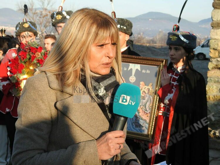 Величко Карабоюков отново хвана кръста в Арда на Богоявление,при децата успехът бе за Виктор Марианов