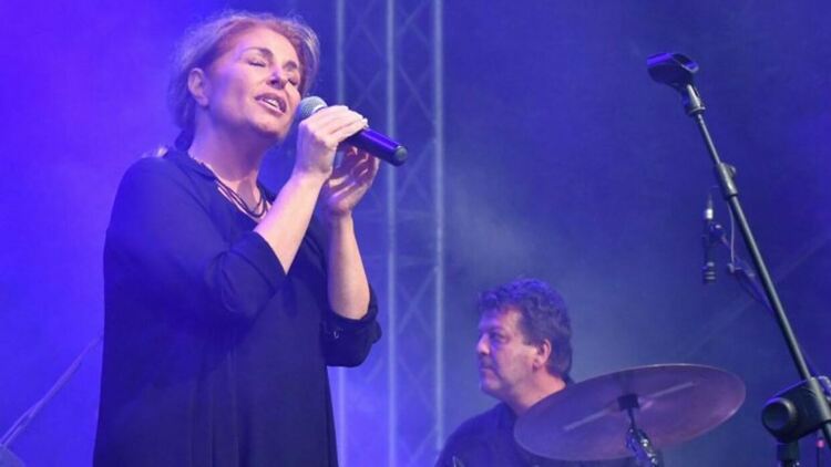 Концерт-спектакълът „Да послушаме кино“ ще гостува на читалището в пернишкия кв. „Бела вода“