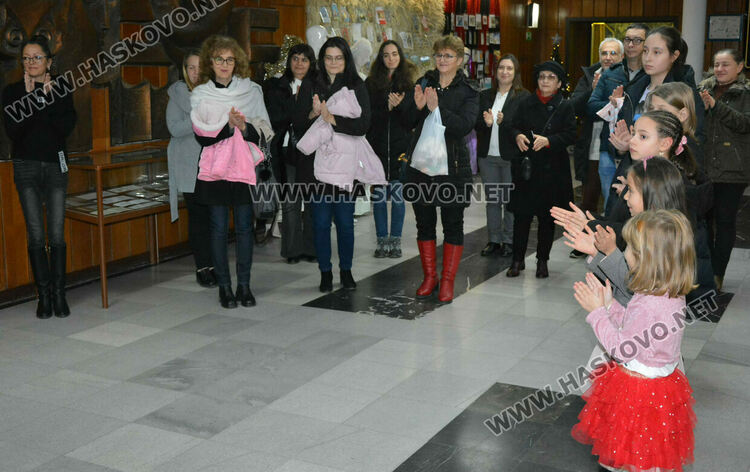 Татяна Кръстева е читател на годината за 2024-а в Регионалната библиотека в Хасково