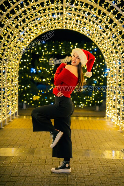 Фотографии разказват светлата коледна приказка на Хасково 