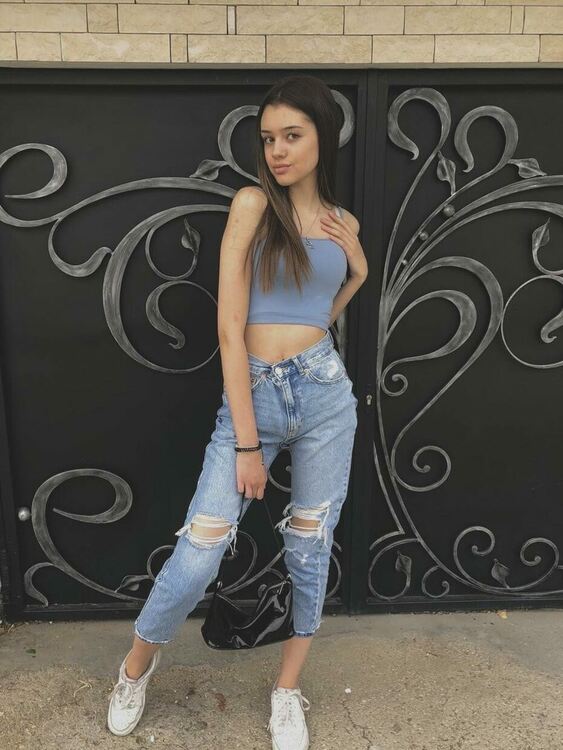 Саня Василева