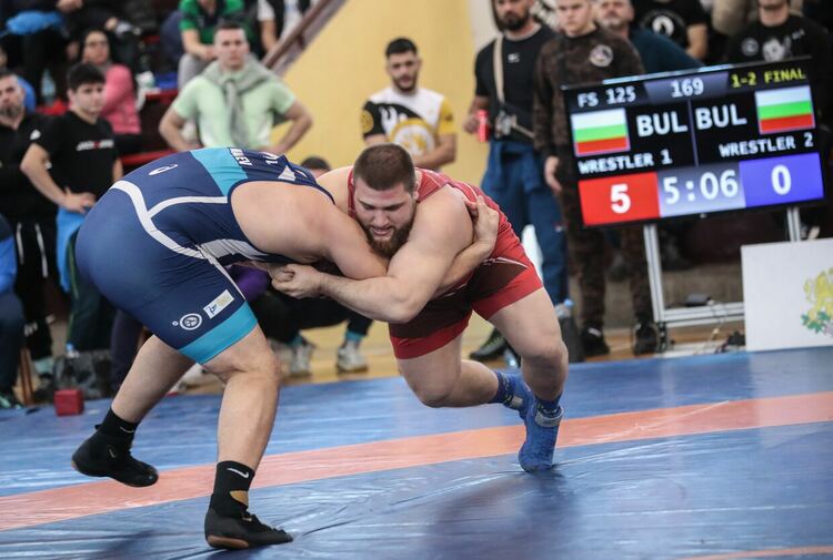 Две титли за „Димитровград“ на шампионата по борба, Мерт Славов със сребърен медал за Хасково