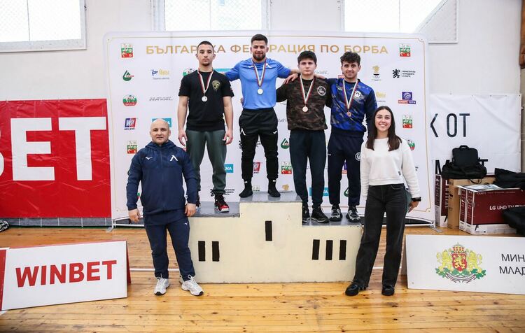 Две титли за „Димитровград“ на шампионата по борба, Мерт Славов със сребърен медал за Хасково