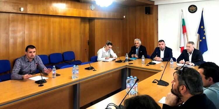 Извънредна среща на институции в Смолян заради очаквани снеговалежи и ниски температури