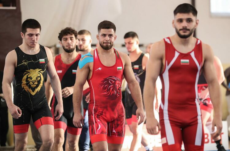 Две титли за „Димитровград“ на шампионата по борба, Мерт Славов със сребърен медал за Хасково