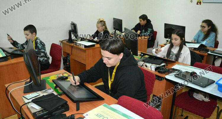 7 награди за „Вале“ от международен конкурс за компютърна рисунка в Сърбия