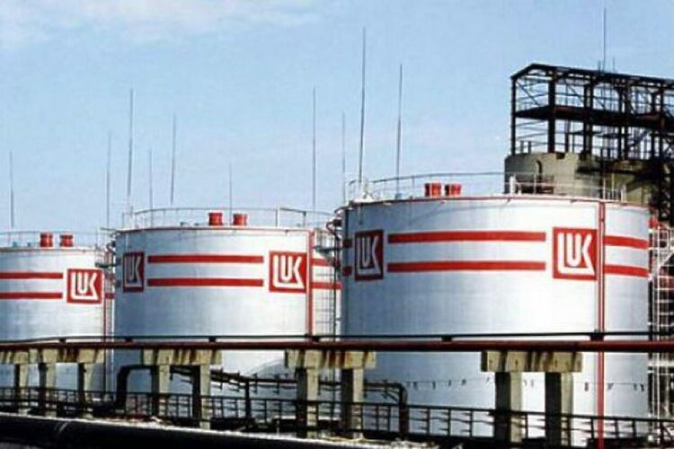 Енергийни експерти призоваха в писмо до властта: държавата да поеме контрол над „Лукойл“