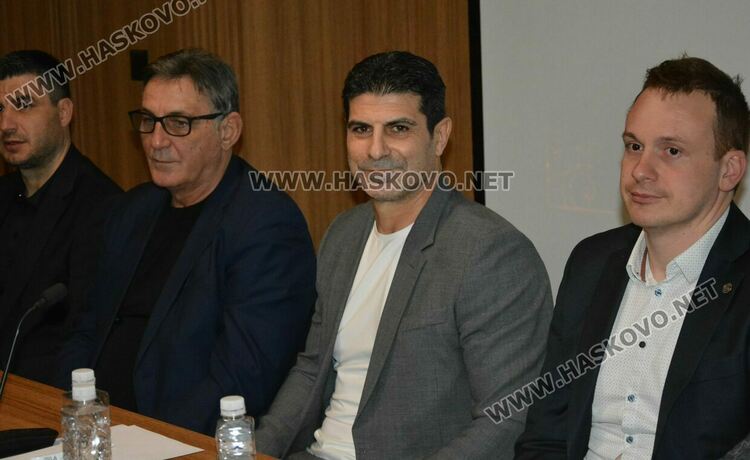Георги Иванов – Гонзо изслуша проблемите на клубовете от Хасково и Кърджали