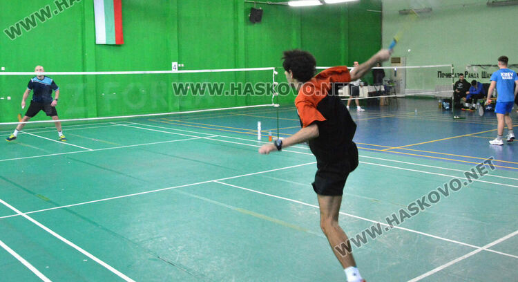Бадминтонисти от три държави стартираха на турнира „Братя Касабян“