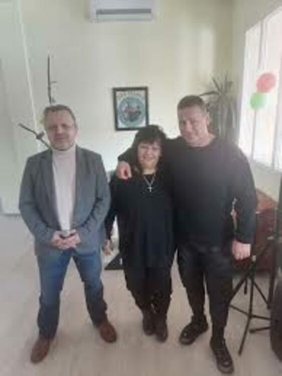 Ученици от Шесто средно училище „Св. св. Кирил и Методий“ в Перник обсъдиха българските традиции с доц. Милен Иванов