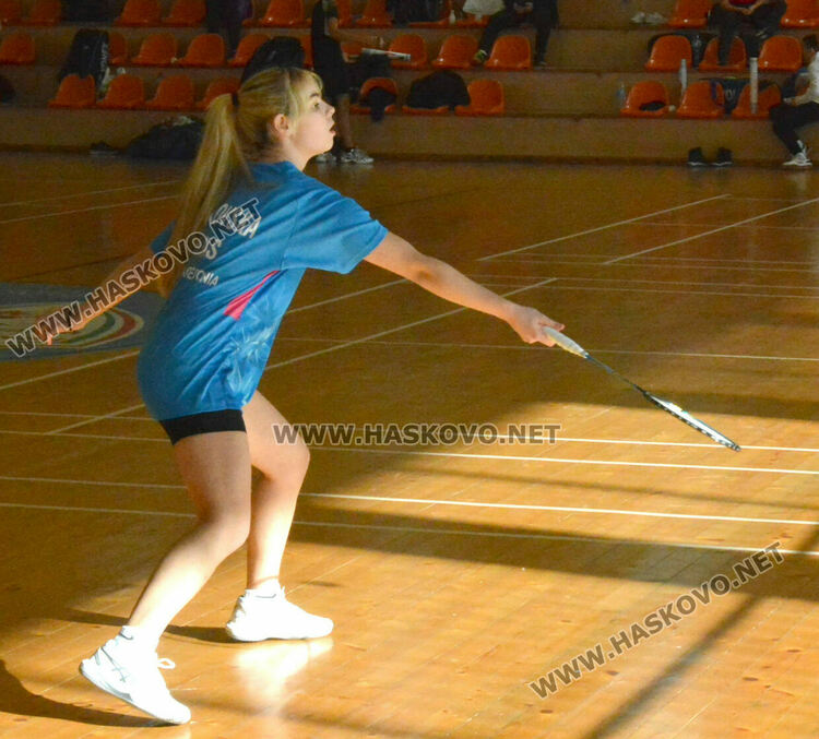 Бадминтонисти от три държави стартираха на турнира „Братя Касабян“