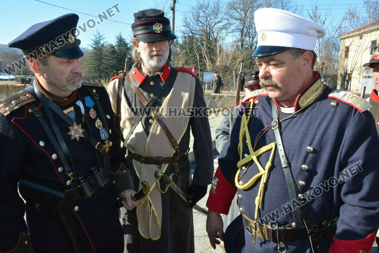 Национален клуб „Традиция“ представи атрактивна възстановка на битката за Харманли