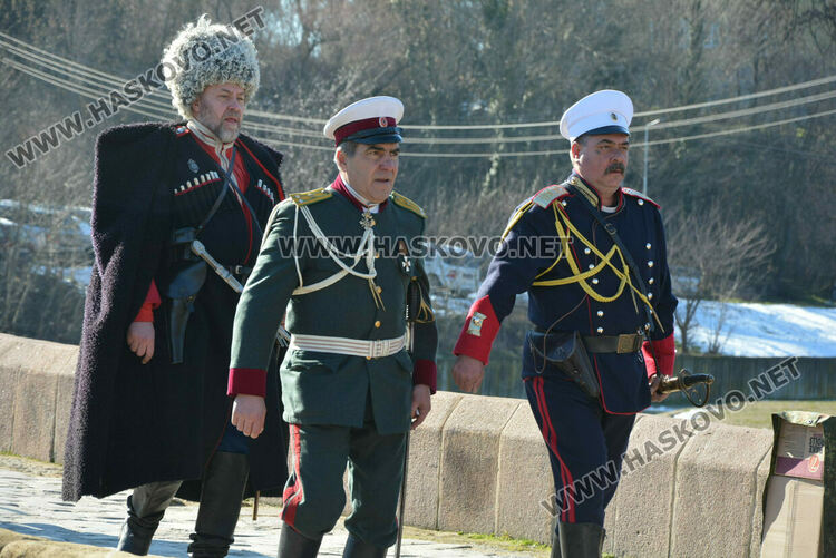 Национален клуб „Традиция“ представи атрактивна възстановка на битката за Харманли