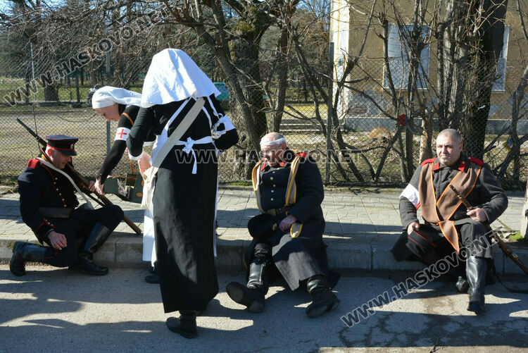 Национален клуб „Традиция“ представи атрактивна възстановка на битката за Харманли