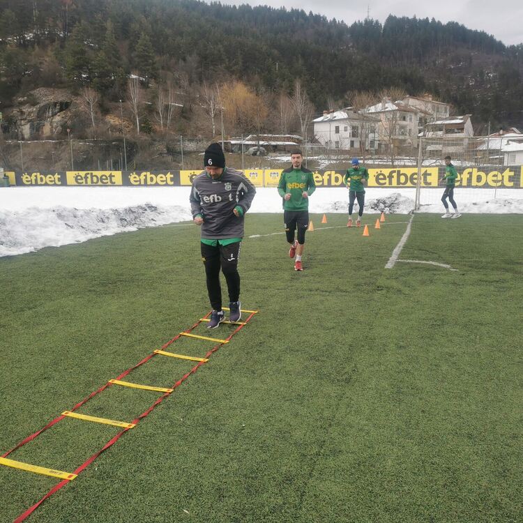 Нападателят Мирослав Манев подсилва “Родопа” (Смолян)